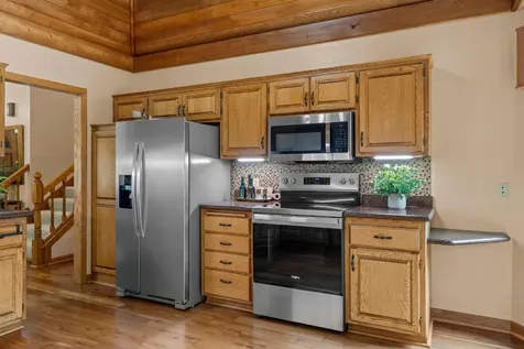 14305 44th Avenue N Plymouth MN 55446