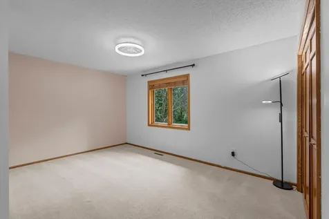 14305 44th Avenue N Plymouth MN 55446
