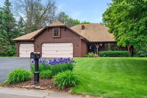 14305 44th Avenue N Plymouth MN 55446