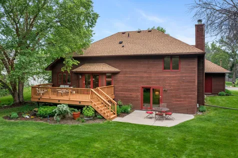 14305 44th Avenue N Plymouth MN 55446