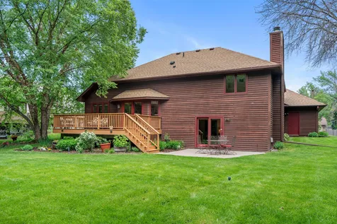 14305 44th Avenue N Plymouth MN 55446