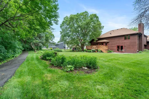 14305 44th Avenue N Plymouth MN 55446