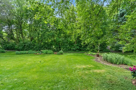14305 44th Avenue N Plymouth MN 55446
