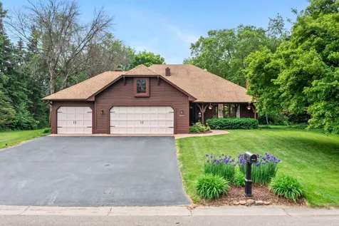 14305 44th Avenue N Plymouth MN 55446