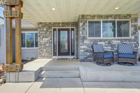 31722 Marshview Court Lindstrom MN 55045