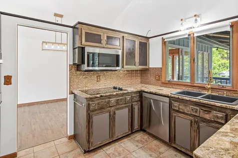 344 Thompson Avenue W West Saint Paul MN 55118
