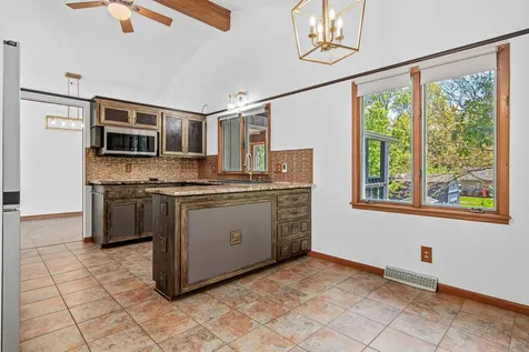 344 Thompson Avenue W West Saint Paul MN 55118