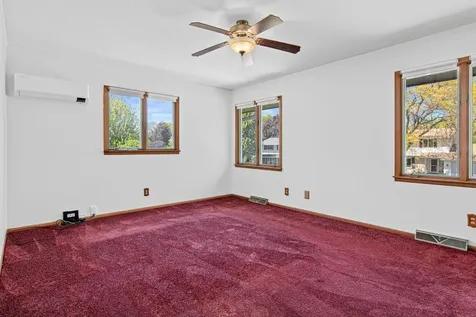 344 Thompson Avenue W West Saint Paul MN 55118