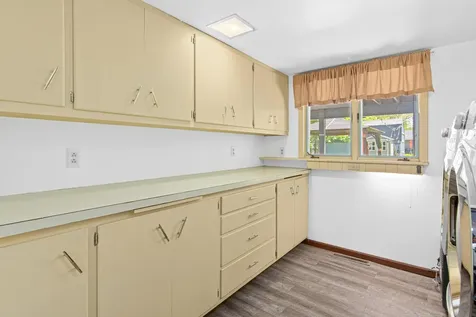 344 Thompson Avenue W West Saint Paul MN 55118