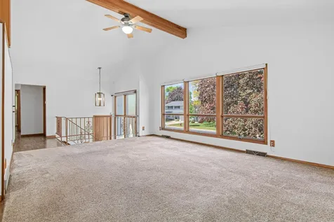 344 Thompson Avenue W West Saint Paul MN 55118