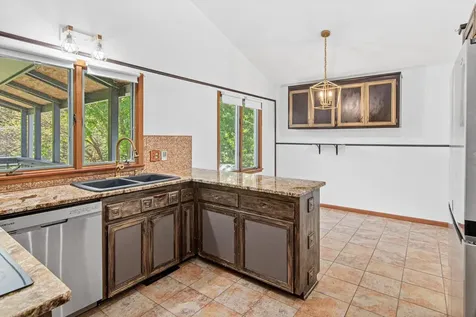 344 Thompson Avenue W West Saint Paul MN 55118