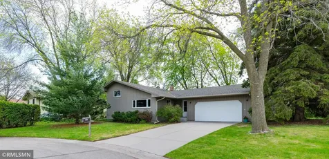 1874 Skillman Avenue W Roseville MN 55113