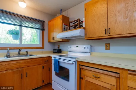 1874 Skillman Avenue W Roseville MN 55113