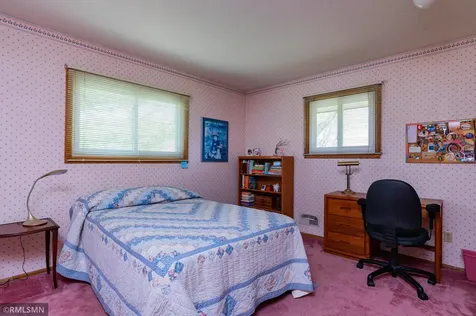 1874 Skillman Avenue W Roseville MN 55113