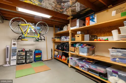 1874 Skillman Avenue W Roseville MN 55113
