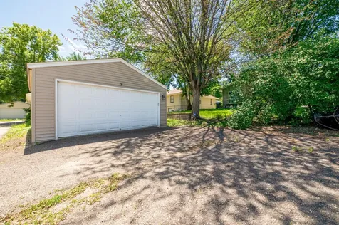5218 N 4th Street Minneapolis MN 55430