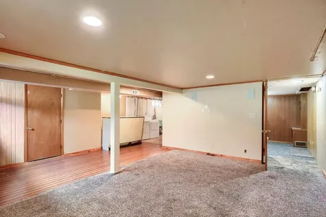 6943 Logan Avenue N Brooklyn Center MN 55430