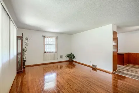 6943 Logan Avenue N Brooklyn Center MN 55430