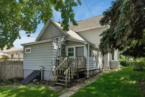 1145 Beech Street Saint Paul MN 55106