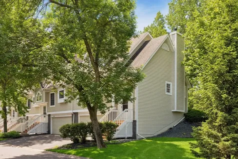 4902 Bayswater Road Minnetonka MN 55345
