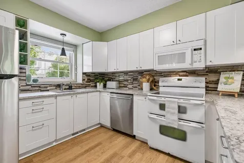 4902 Bayswater Road Minnetonka MN 55345