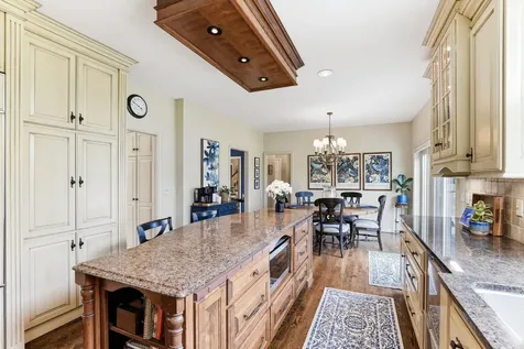 2660 Deer Ridge NE Blaine MN 55449