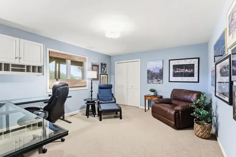 2660 Deer Ridge NE Blaine MN 55449