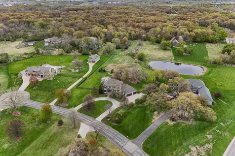 2660 Deer Ridge NE Blaine MN 55449