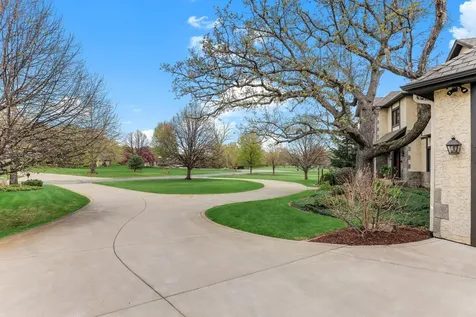 2660 Deer Ridge NE Blaine MN 55449