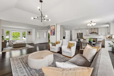 3595 Rae Lane Woodbury MN 55125