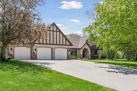 3595 Rae Lane Woodbury MN 55125