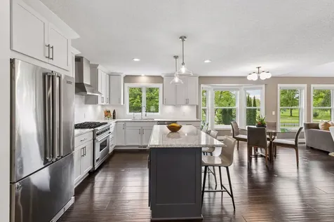 3595 Rae Lane Woodbury MN 55125