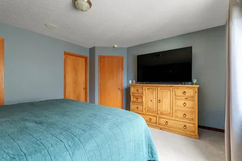 1652 10th Street W West Fargo ND 58078