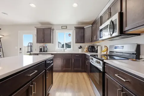6824 Meadow View Drive S Fargo ND 58104