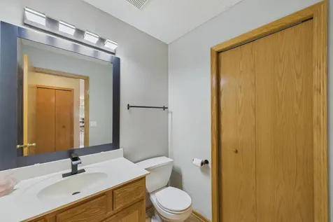 1781 Stone Meadow Boulevard Shakopee MN 55379