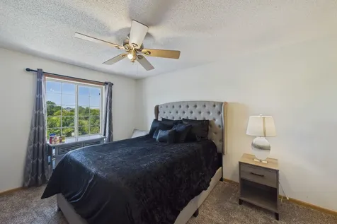 1781 Stone Meadow Boulevard Shakopee MN 55379