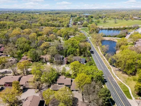 10203 Scarborough Road Bloomington MN 55437