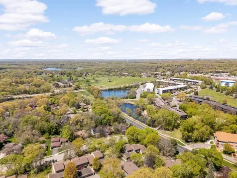10203 Scarborough Road Bloomington MN 55437