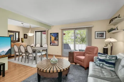 10203 Scarborough Road Bloomington MN 55437
