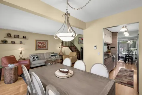10203 Scarborough Road Bloomington MN 55437