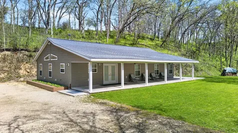 39568 569th Street Zumbro Falls MN 55991