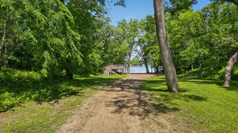 39568 569th Street Zumbro Falls MN 55991