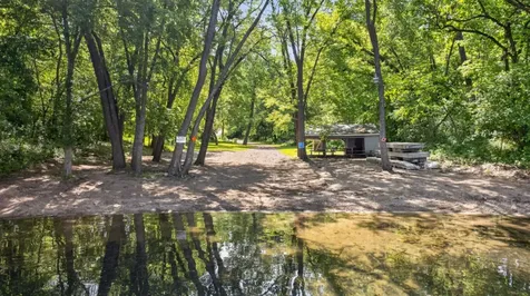 39568 569th Street Zumbro Falls MN 55991