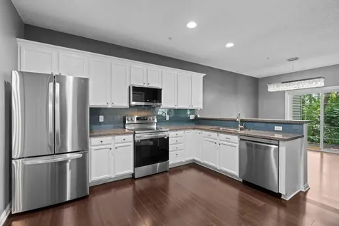 883 Braunworth Court Chaska MN 55318