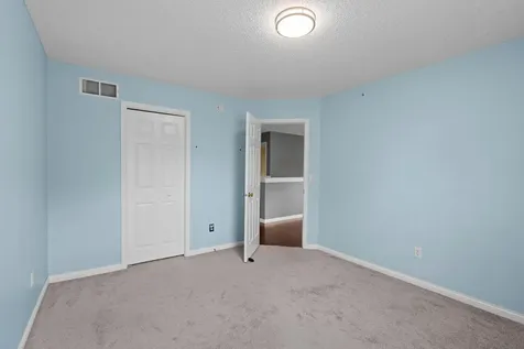 883 Braunworth Court Chaska MN 55318