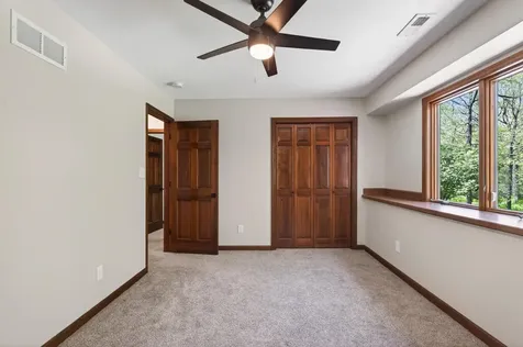 11801 Lockridge Avenue S Hastings MN 55033