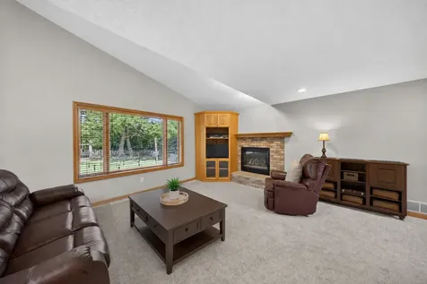 1011 Golfers Ct SE Rochester MN 55904
