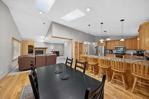 1011 Golfers Ct SE Rochester MN 55904