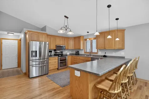 1011 Golfers Ct SE Rochester MN 55904