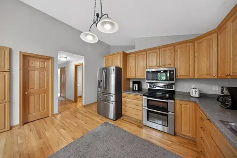 1011 Golfers Ct SE Rochester MN 55904